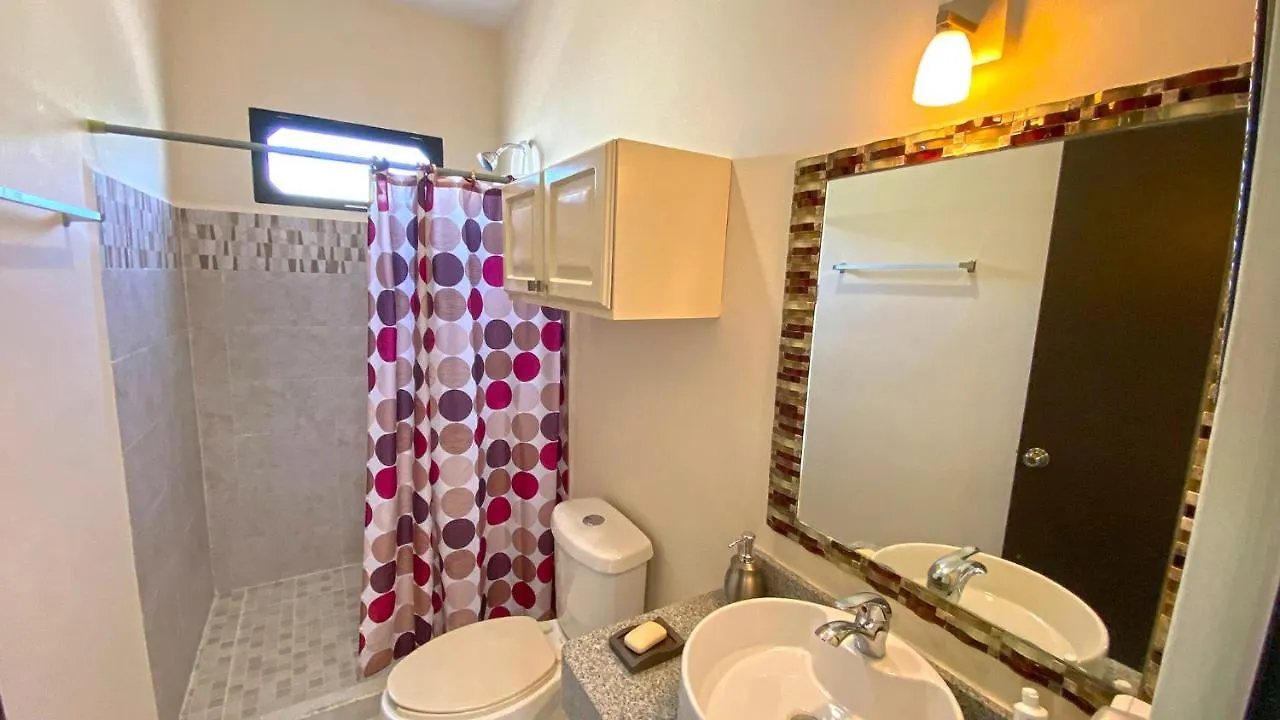 CASA MARIN PALMA REAL Puerto Morelos Villa 0*,