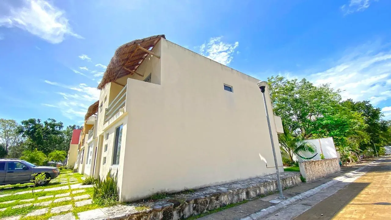 CASA MARIN PALMA REAL Puerto Morelos Villa